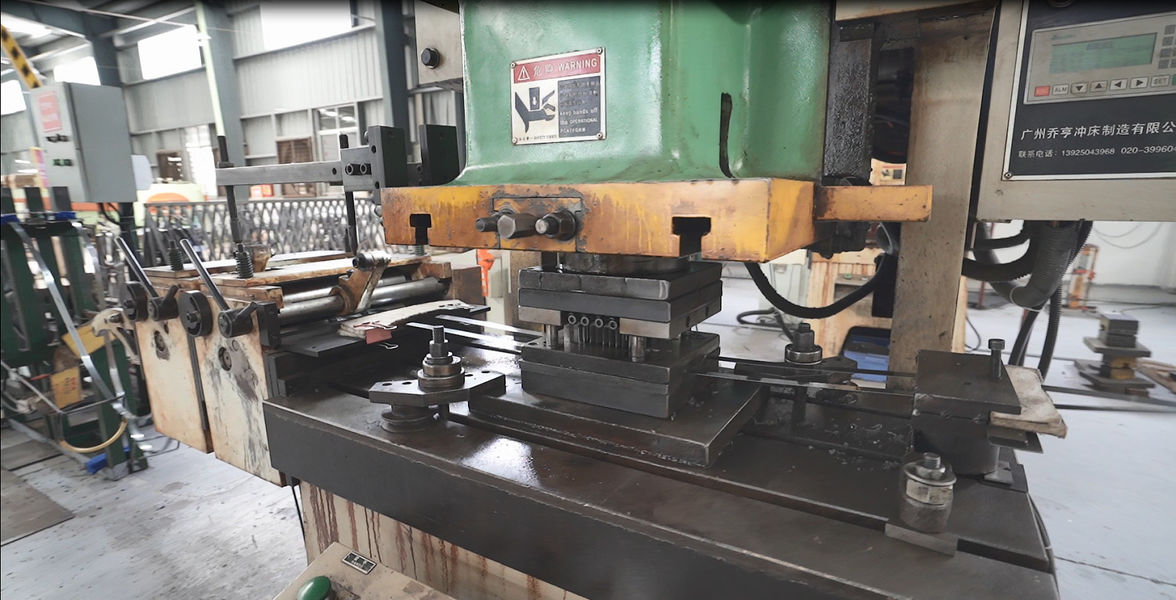 SINSEUNG TOOLS（QINGDAO） CORPORATION linia produkcyjna producenta