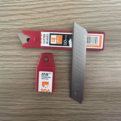Srebro blade Kolor 18mm Cutter Blades wykonane z stali o wysokiej zawartości węgla SK2 z kątem 60°