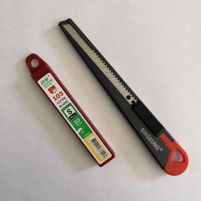 0.38mm grubość 9mm Cutter wyciągalny ostrze bezpieczeństwa Ostrze do uzupełniania wysokiego węgla stali do owijania